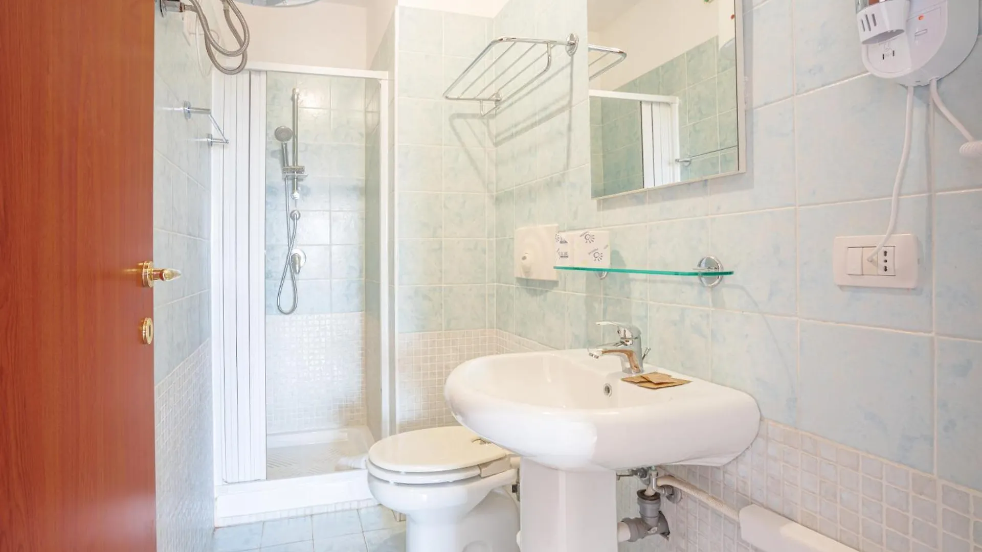 Aparthotel Residenze Le Vele&Le Maree La Maddalena  3*, La Maddalena (Sassari)