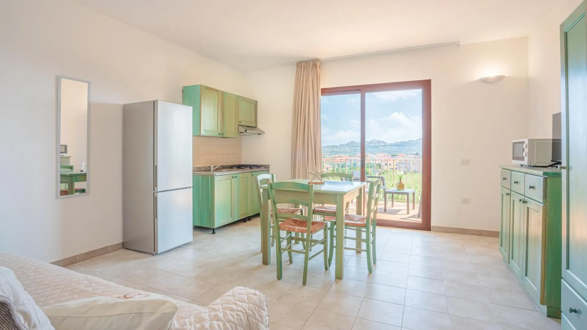 Aparthotel Residenze Le Vele&Le Maree La Maddalena  3*, La Maddalena (Sassari) Italia